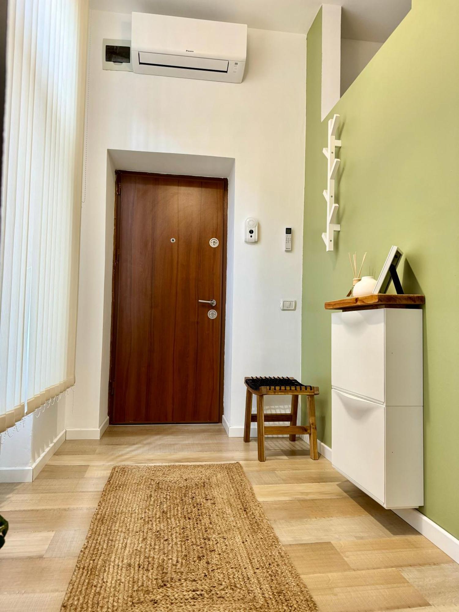 Central - Cozy Studio Arad Esterno foto